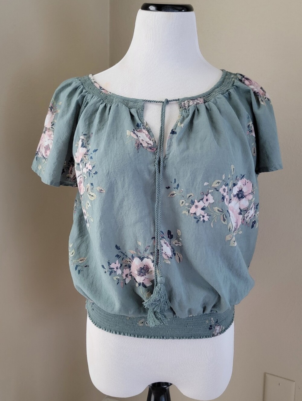 Lucky Brand Sage Green Floral Peasant Top
